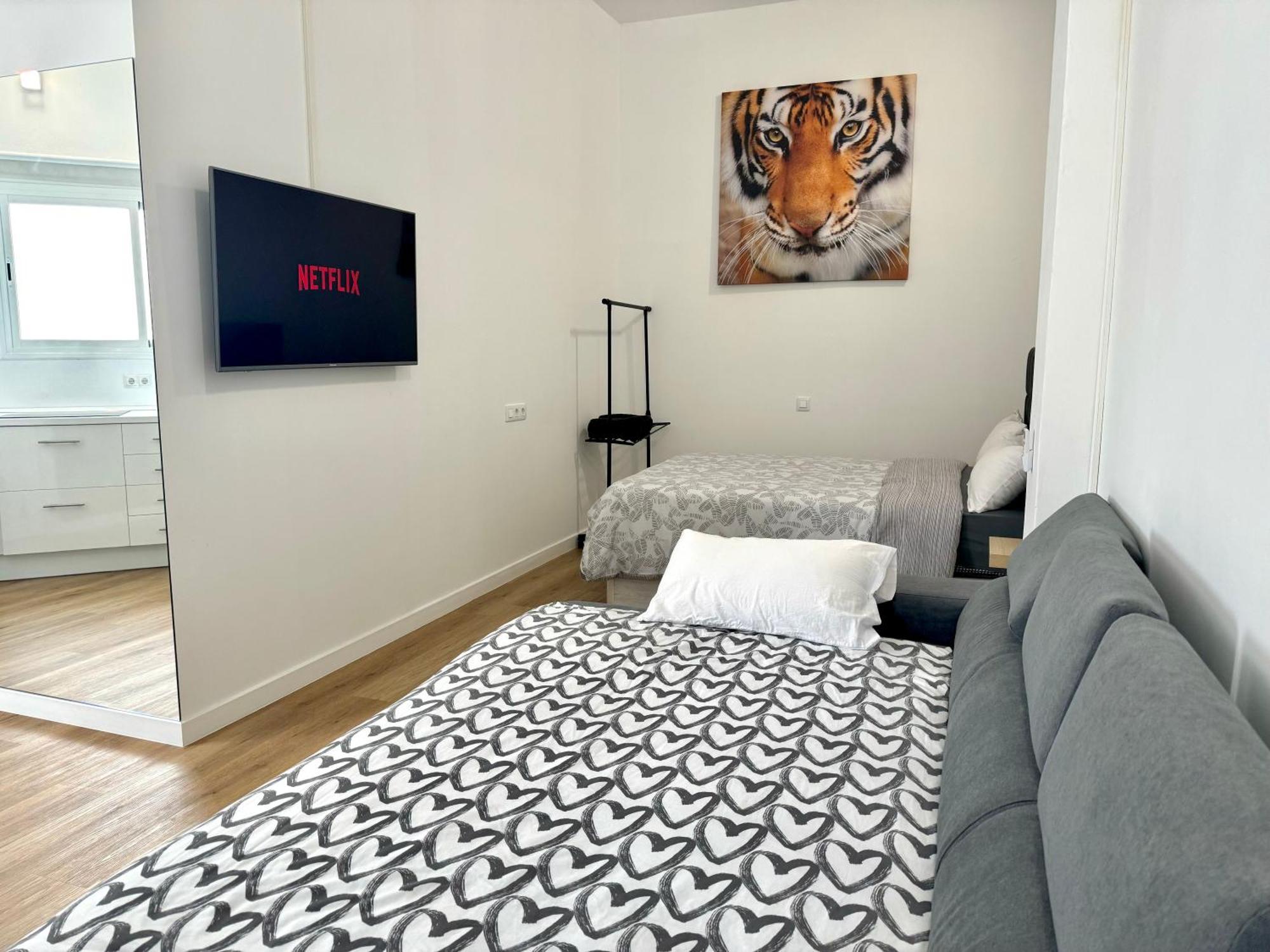 דירות Ojos de Garza Loft Deluxe Aeropuerto מראה חיצוני תמונה