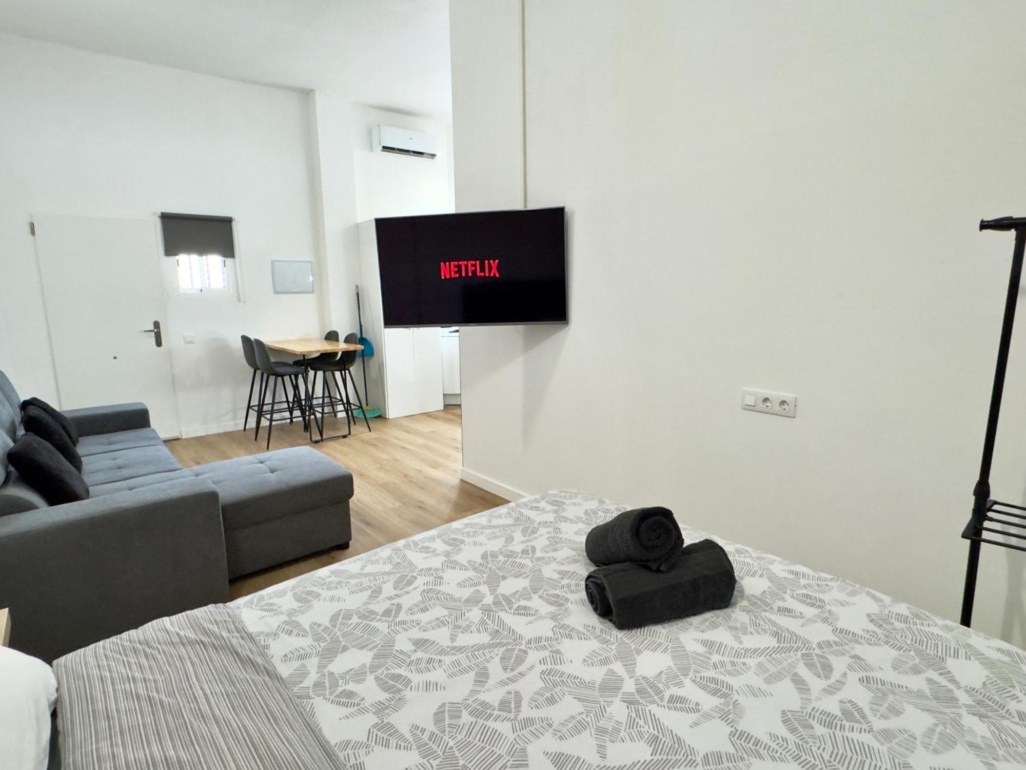 דירות Ojos de Garza Loft Deluxe Aeropuerto מראה חיצוני תמונה
